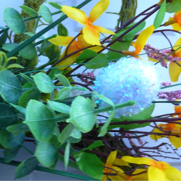 Moss Grapevine Rabbit Wreath for Front Door, Floral Easter Bunny Wreath. - Picture 4 of 8